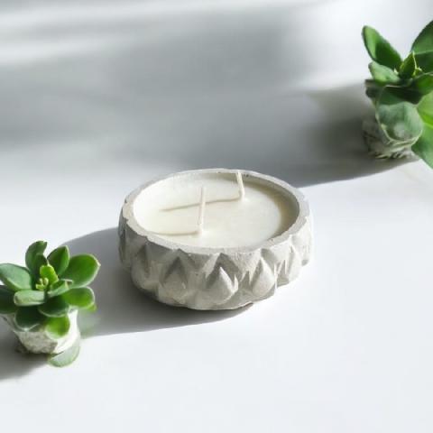 Foto de VELAS DE SOJA MACETA DE DIAMANTE