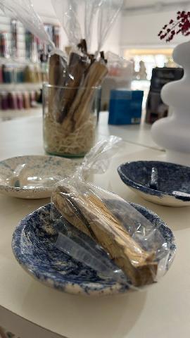 Foto de PORTA PALO SANTO CERMICA