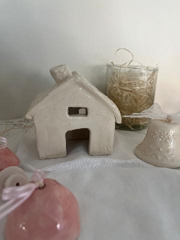 Foto de CASITA DE CERAMICA