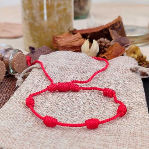 Foto de PULSERA ROJA 7 NUDOS